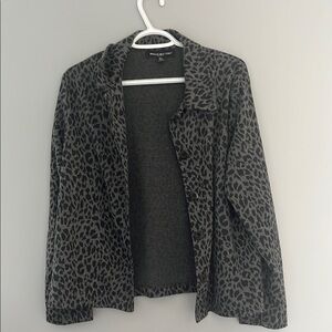 Stylish Gray Leopard Print Jacket